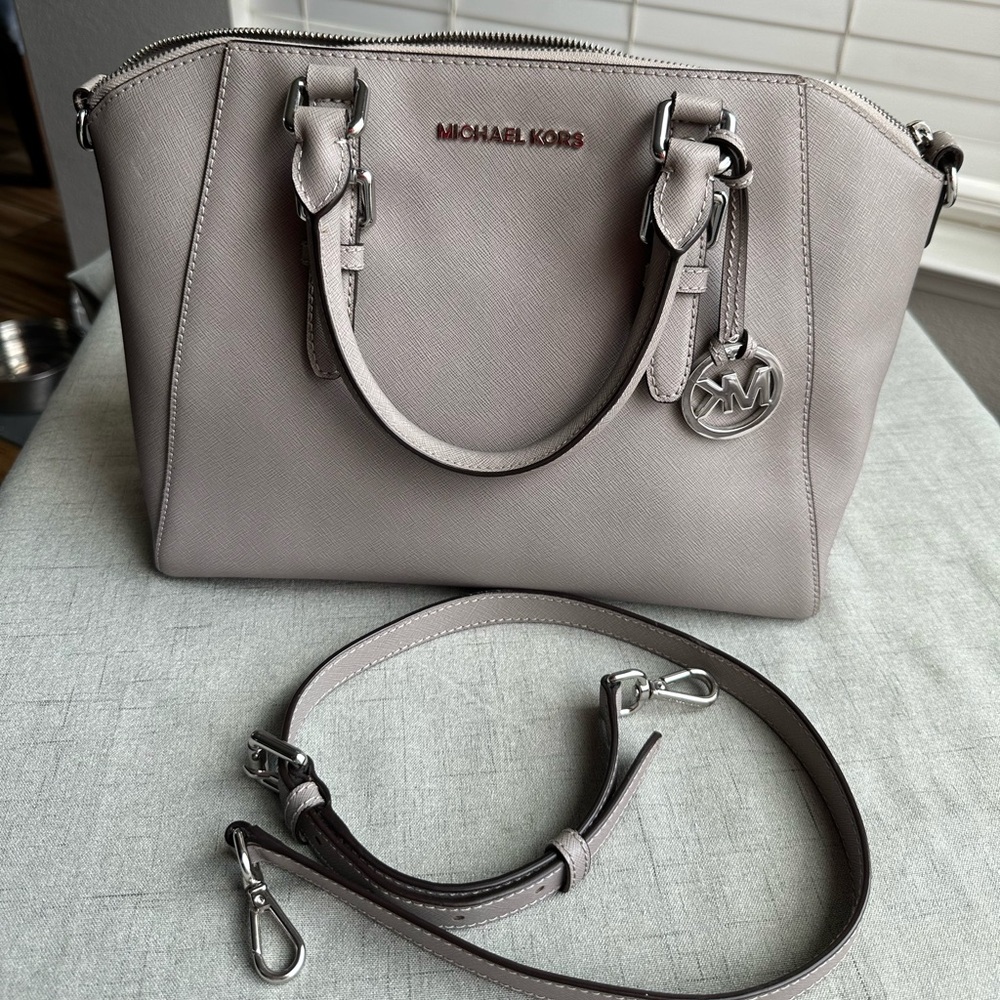 Michael Kors Ciara Medium Saffiano Leather Messenger